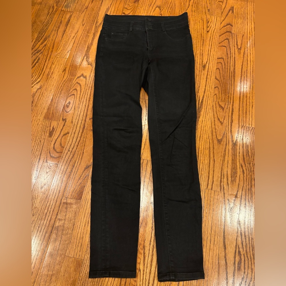Ann Taylor Women’s Black Jeans